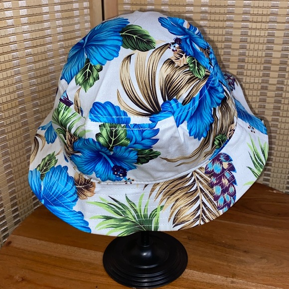 🔷Jacobson Tropical Hawaiian Flower Bucket Hat Unisex NWOT Size OS - Picture 2 of 4
